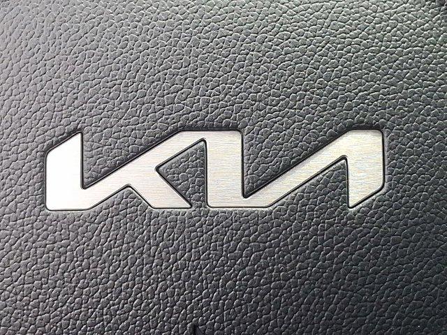new 2025 Kia Sorento Hybrid car, priced at $42,975