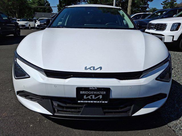 new 2025 Kia EV6 car, priced at $54,610