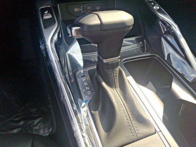 new 2025 Kia Sorento car, priced at $38,675