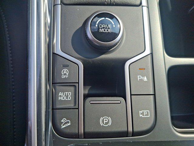 new 2025 Kia Sorento car, priced at $38,675