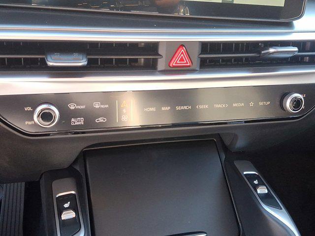 new 2025 Kia Sorento Plug-In Hybrid car, priced at $51,195