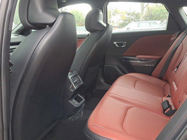 new 2026 Kia Sorento car, priced at $33,870