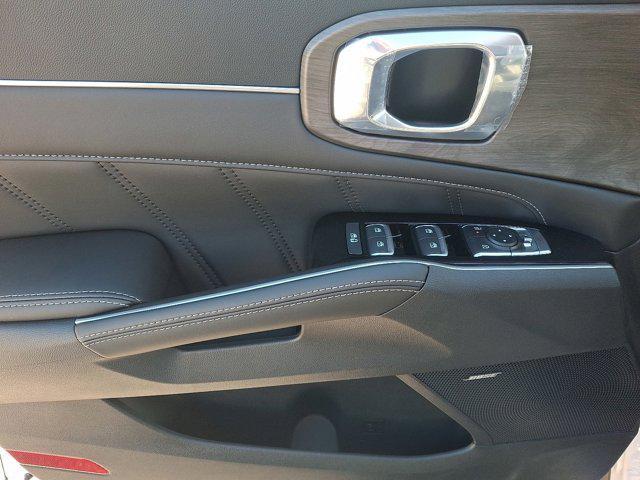 new 2026 Kia Sorento car, priced at $46,065