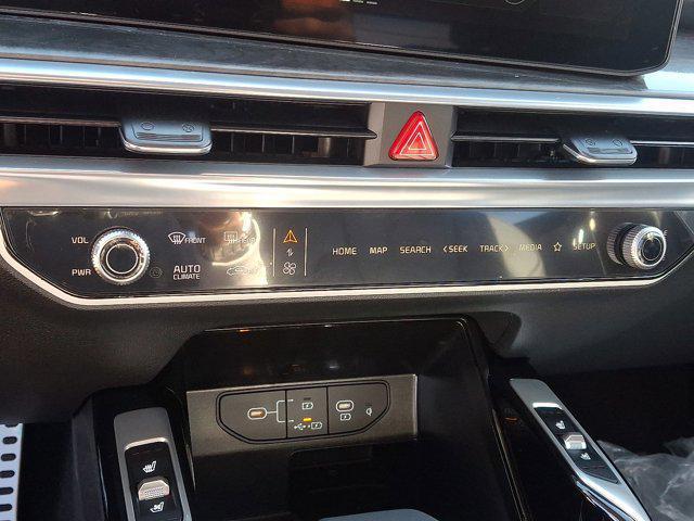 new 2026 Kia Sorento car, priced at $46,065