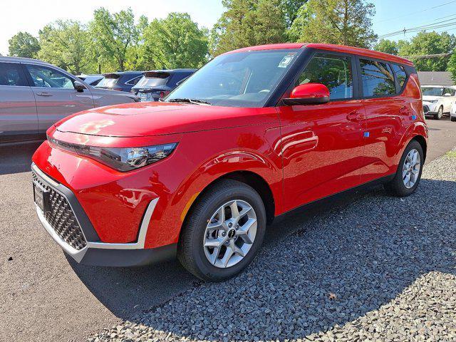 new 2025 Kia Soul car, priced at $22,560