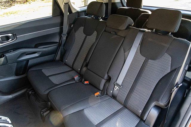 used 2024 Kia Sorento car, priced at $28,977