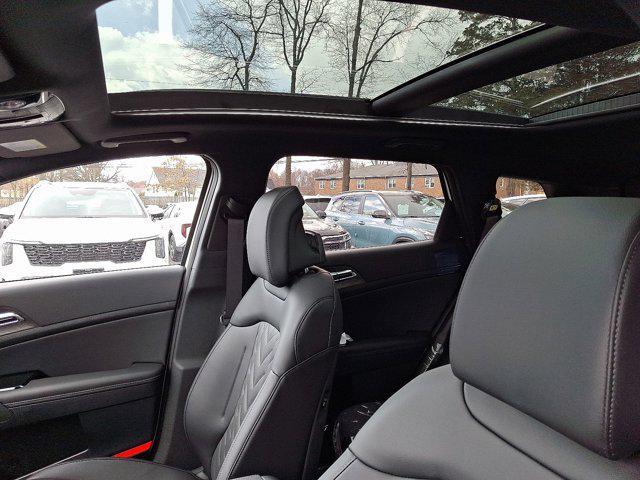 new 2025 Kia Sportage car, priced at $46,705