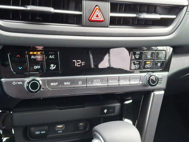 new 2025 Kia Seltos car, priced at $33,050