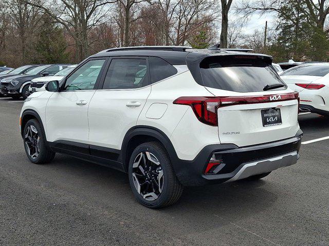 new 2025 Kia Seltos car, priced at $33,050