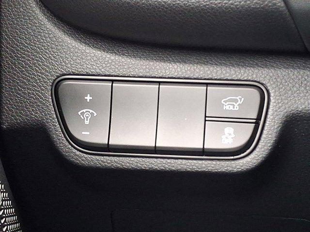 new 2025 Kia Seltos car, priced at $33,050