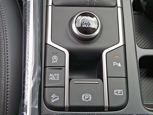 new 2025 Kia Sorento car, priced at $40,575