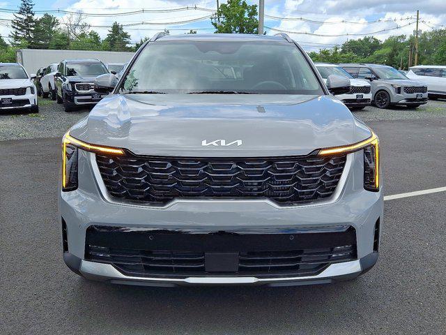 new 2025 Kia Sorento car, priced at $40,575