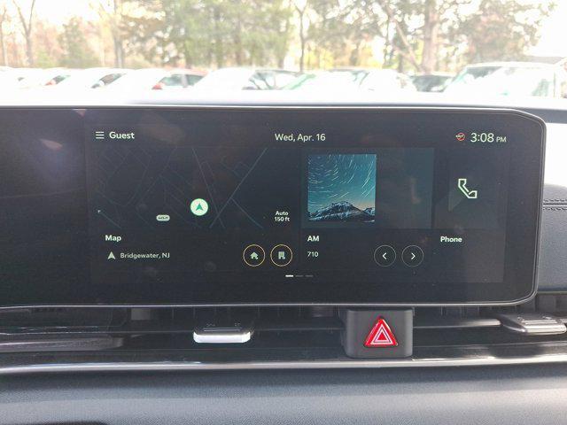new 2025 Kia Carnival car, priced at $42,735