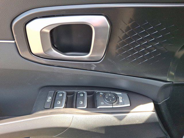 new 2025 Kia Sorento car, priced at $38,385