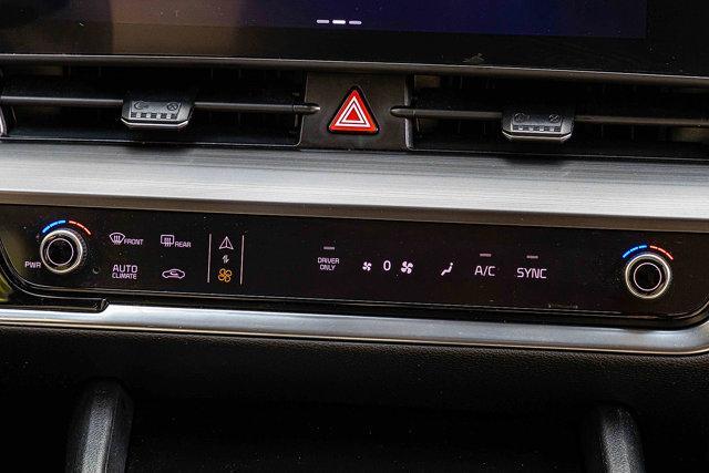 used 2023 Kia Sportage Hybrid car, priced at $25,798