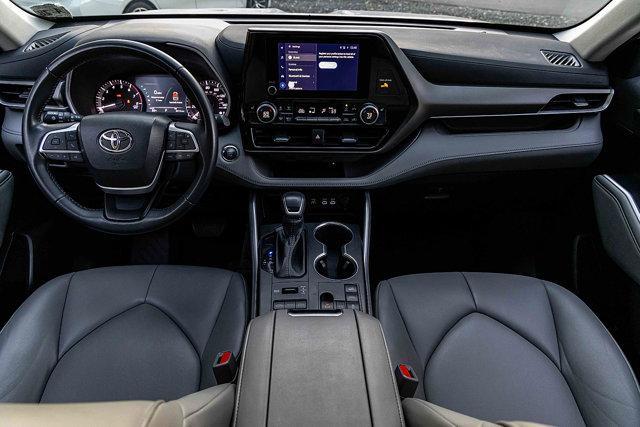used 2023 Toyota Highlander car, priced at $38,790