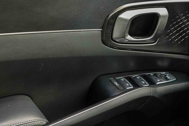 used 2021 Kia Sorento Hybrid car, priced at $22,650
