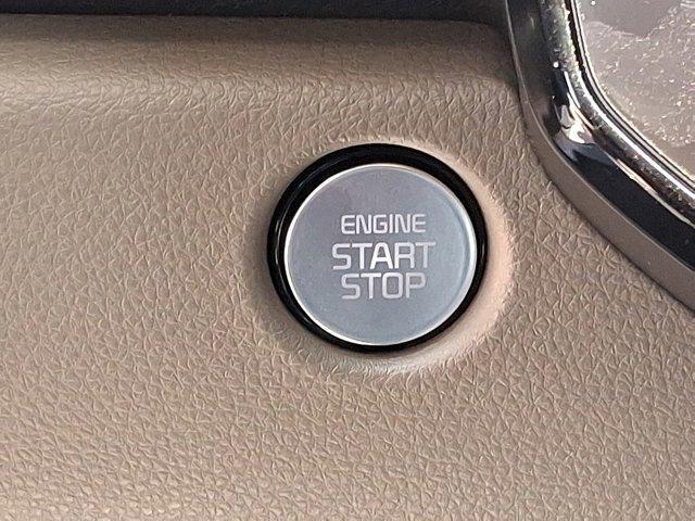new 2025 Kia Carnival car, priced at $41,030