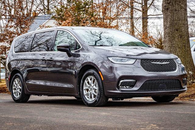 used 2023 Chrysler Pacifica car, priced at $21,987
