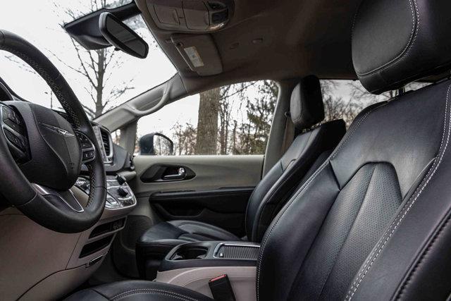 used 2023 Chrysler Pacifica car, priced at $21,987