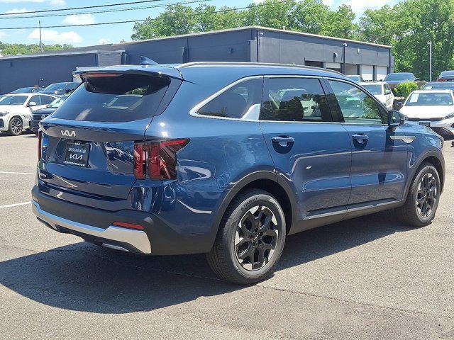 new 2025 Kia Sorento car, priced at $37,375