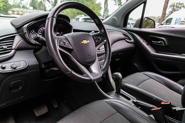 used 2022 Chevrolet Trax car, priced at $16,475