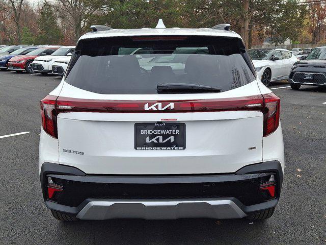 new 2025 Kia Seltos car, priced at $30,580