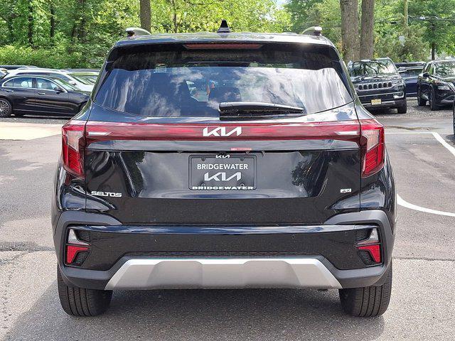 new 2025 Kia Seltos car, priced at $31,055