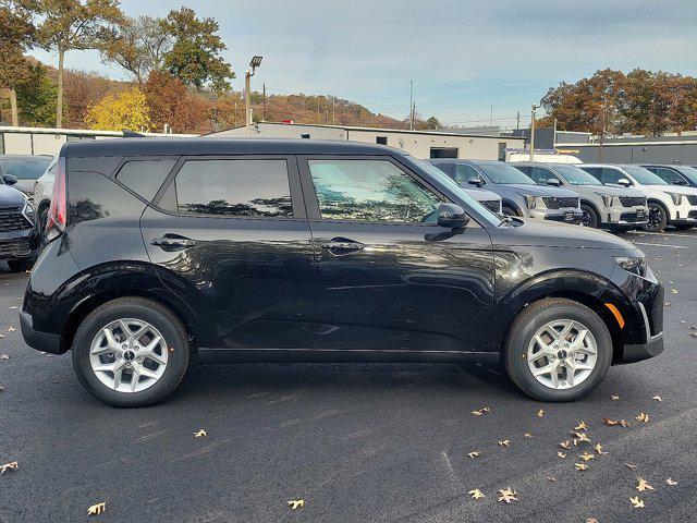 new 2025 Kia Soul car, priced at $23,255