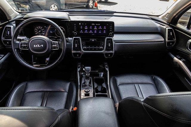 used 2023 Kia Sorento car, priced at $31,885