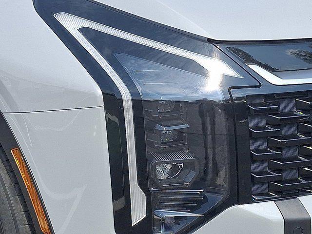 new 2026 Kia Sportage car, priced at $34,005