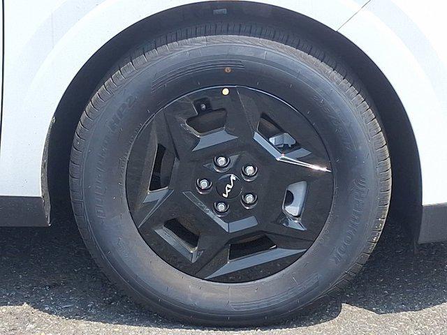 new 2025 Kia Carnival car, priced at $40,655