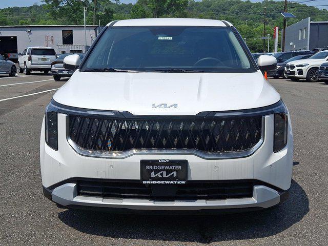 new 2025 Kia Carnival car, priced at $40,655