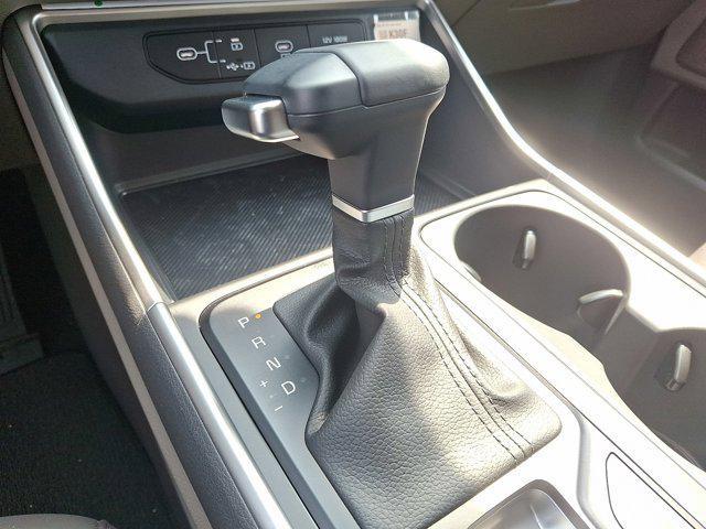 new 2025 Kia Carnival car, priced at $40,655
