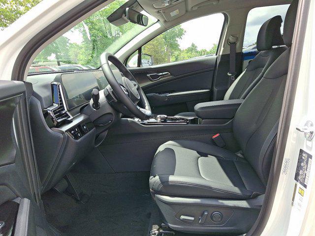 new 2025 Kia Sportage Hybrid car, priced at $34,905
