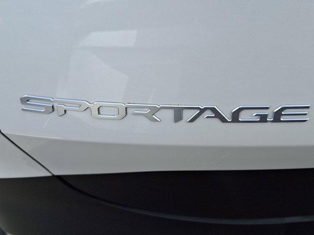 new 2025 Kia Sportage Hybrid car, priced at $34,905