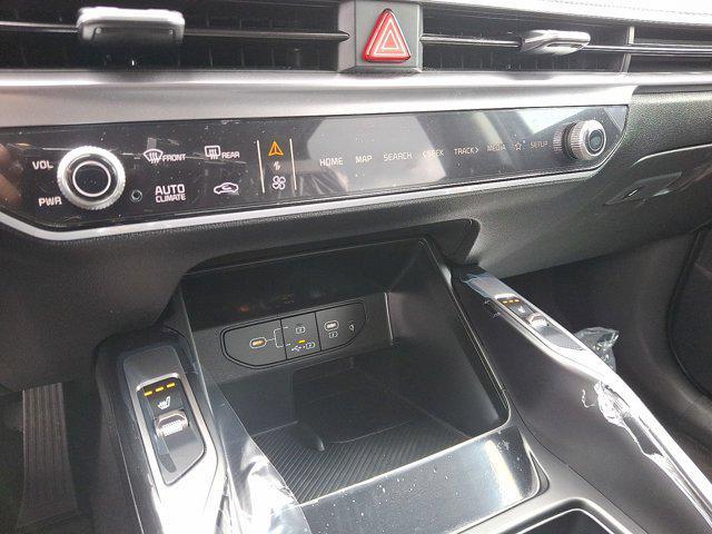 new 2025 Kia Sorento car, priced at $41,230