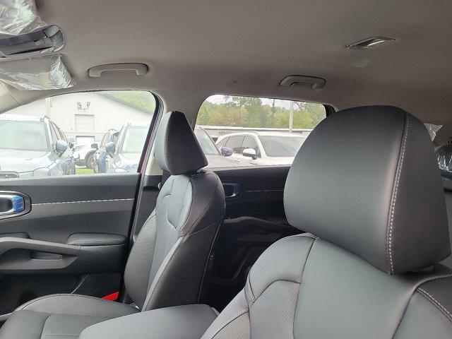 new 2025 Kia Sorento car, priced at $39,025