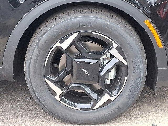 new 2026 Kia Sportage car, priced at $33,510