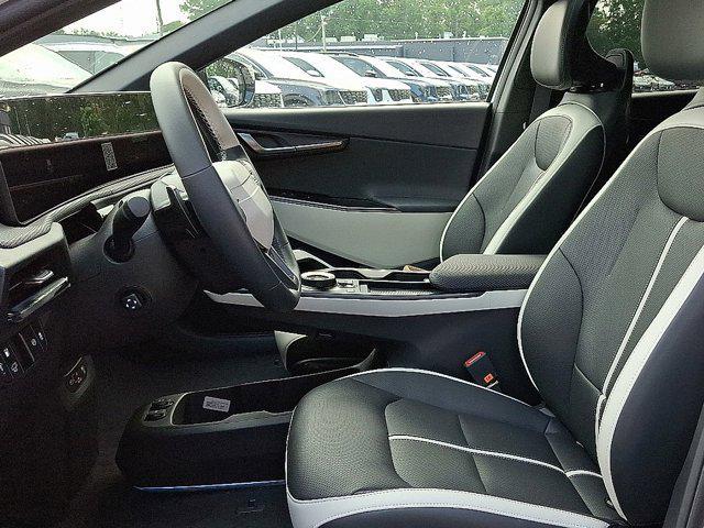 new 2025 Kia EV6 car, priced at $61,075