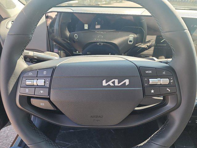new 2025 Kia K4 car, priced at $25,690