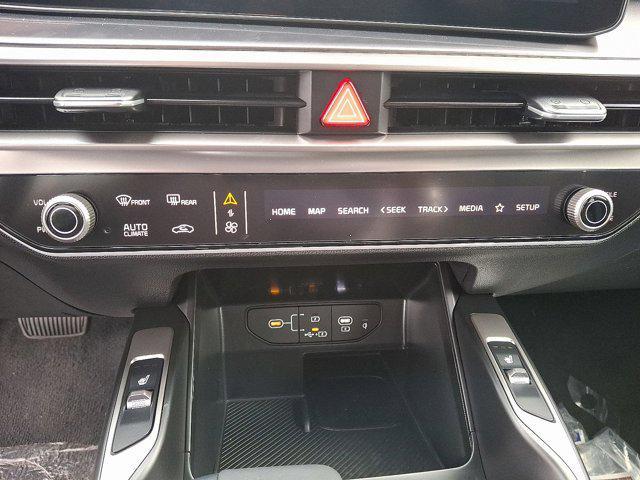 new 2025 Kia Sorento car, priced at $36,530