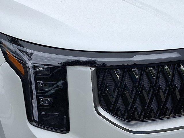 new 2025 Kia Carnival car, priced at $41,370