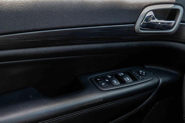 used 2022 Jeep Grand Cherokee car, priced at $27,975
