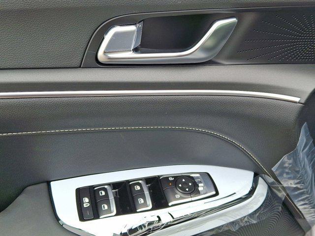 new 2025 Kia K5 car, priced at $33,995