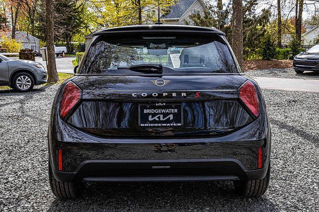 used 2025 MINI Hardtop car, priced at $29,895