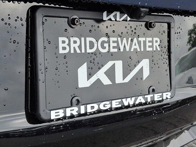 new 2025 Kia EV6 car, priced at $56,250