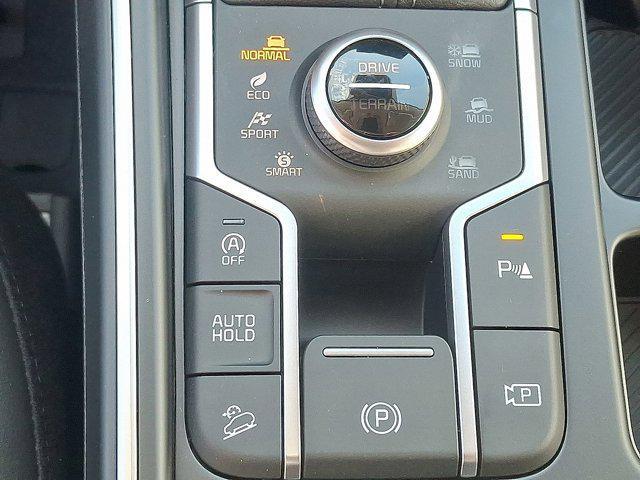 new 2026 Kia Sorento car, priced at $39,640