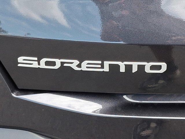 new 2025 Kia Sorento car, priced at $33,630