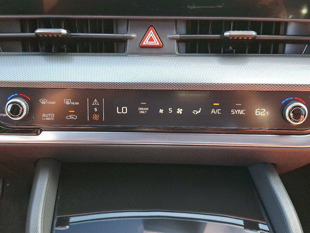 new 2025 Kia Sportage Hybrid car, priced at $39,710